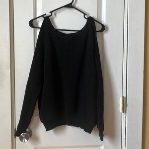 Judy Blue slit shoulder sweater size medium